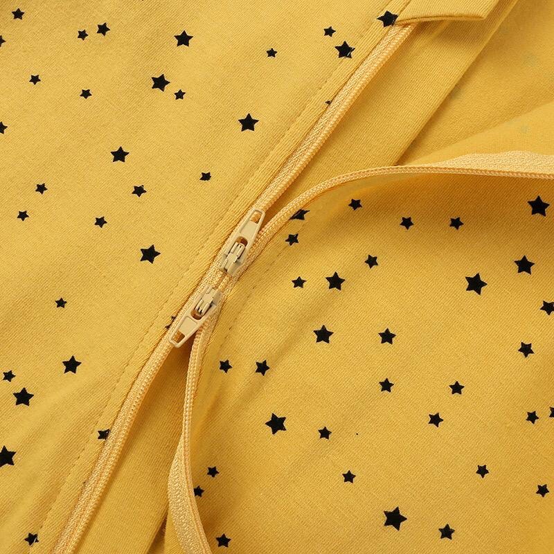 BABY K2 - Baby short sleeve zippersuit motif star yellow