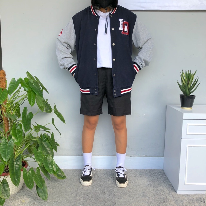 Jaket Varsity Litmus