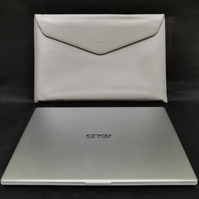 Asus Vivobook S13 S330FA-EY503T i5-8265U RAM 4GB SSD 256GB Silver