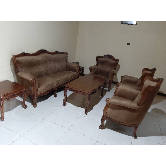 Sofa Tamu Mewah Lois