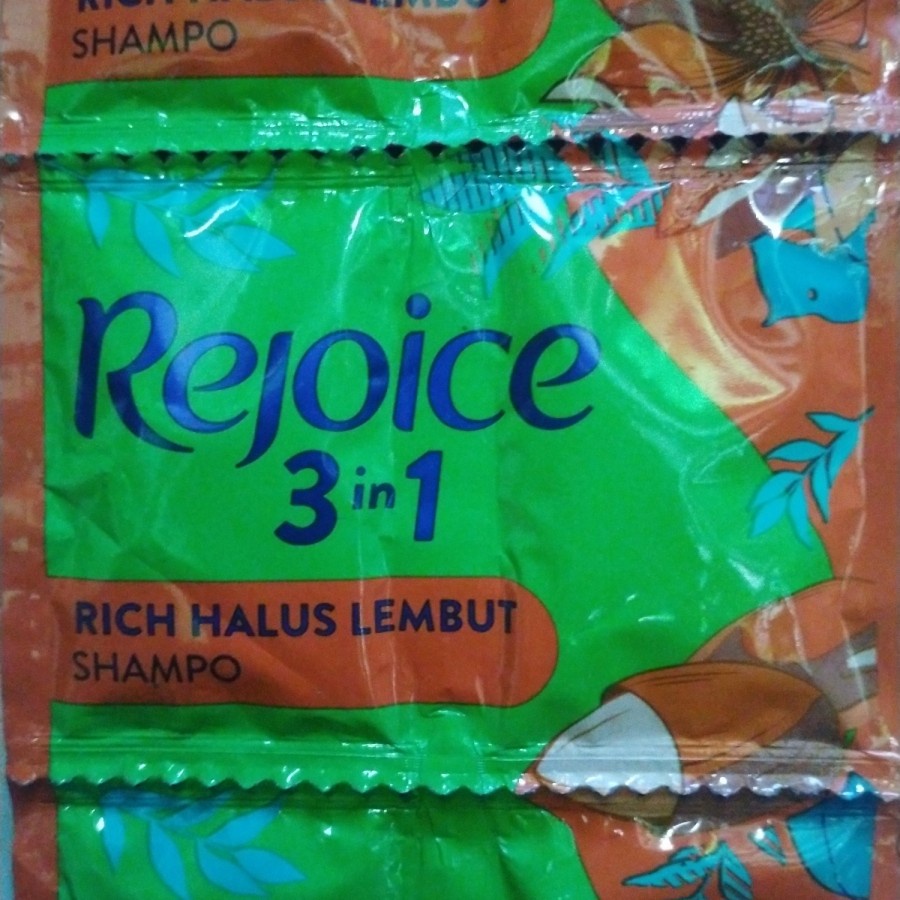 Per Renceng Rejoice Shampo Sashet 10 ML - Halus Lembut Isi 12 Sachet - Sampo Rejoice