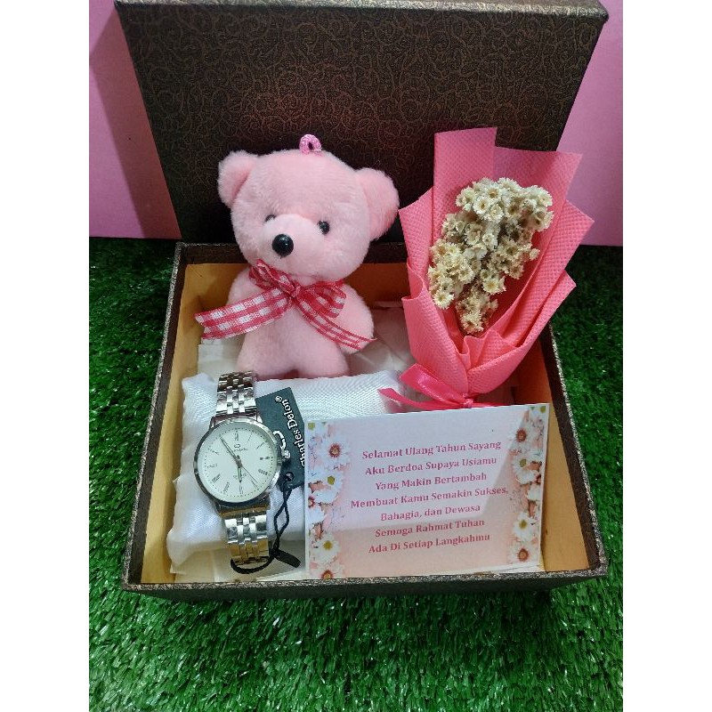 HAMPERS GIFT BOX KADO ULANG TAHUN WISUDA ANNIVERSARY