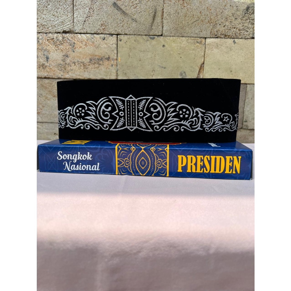 PECI SONGKOK ORIGINAL KOPIYAH BATIK BORDIR PUTIH ORIGINAL BEST SELLER
