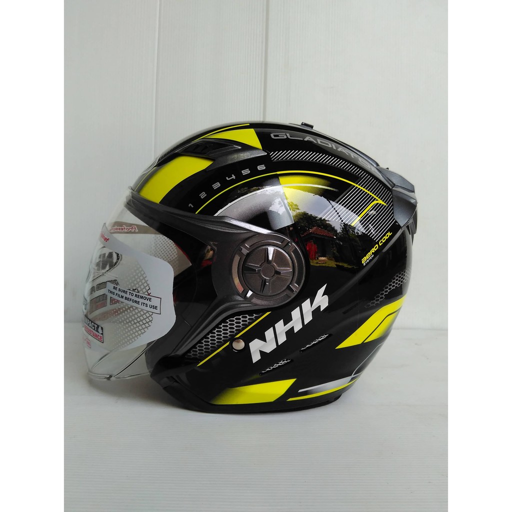 Helm NHK Gladiator Motif