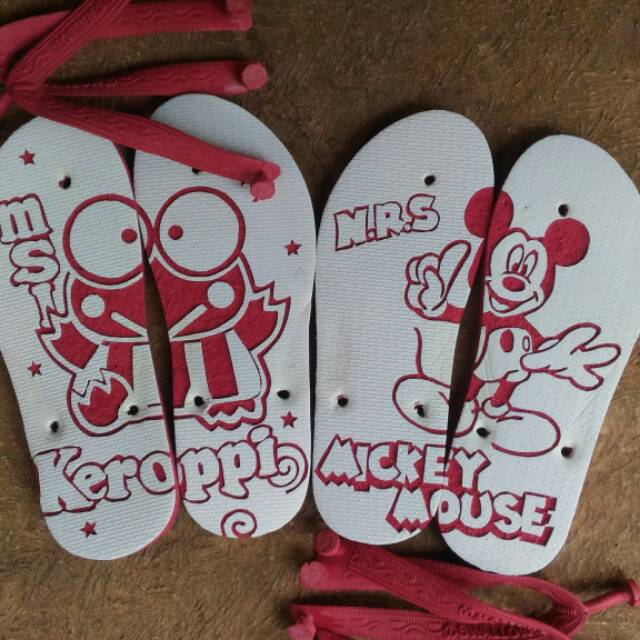

Sandal ukir motif animasi ,bisa request nama & gambar suka2.