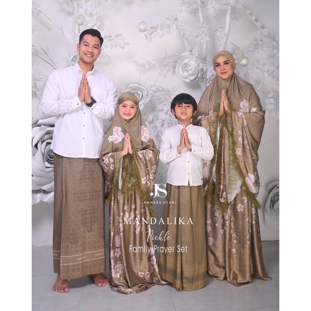 MANDALIKA RAYA FAMILY PRAYER SET BY JAWHARA SYARI