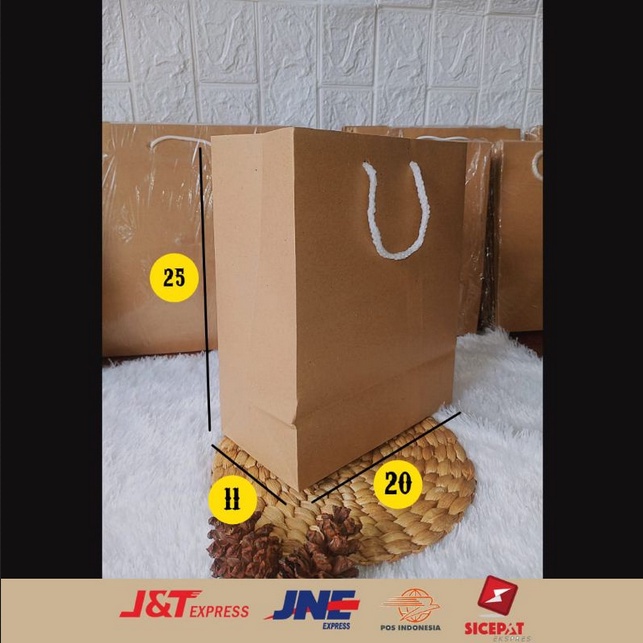 

PAPER BAG COKLAT POLOS MURAH 20x11x25 / TAS KADO / TAS KERTAS 20 x 11 x 25