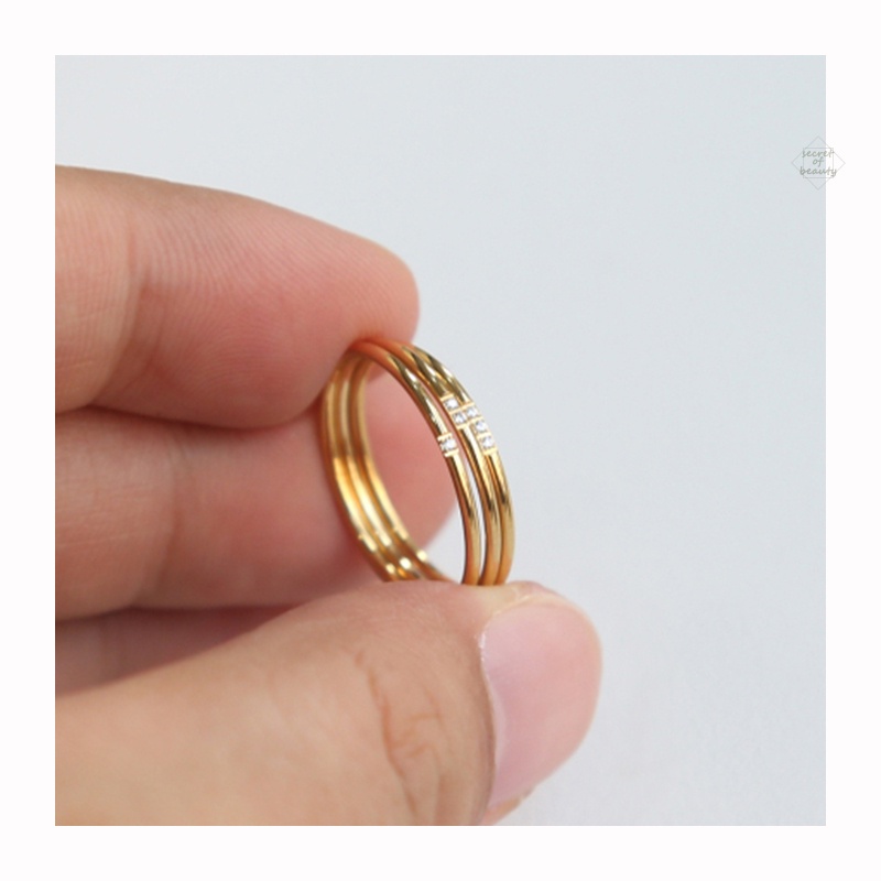 Cincin Titanium Wanita Berlian Emas 18K Cantik Anti Karat Perhiasan Korea