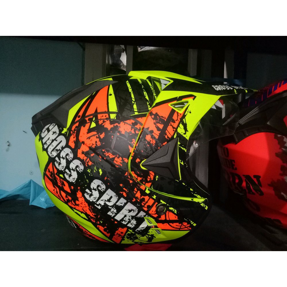 helm semicross,cross,supermoto jpr redbull Berkualitas