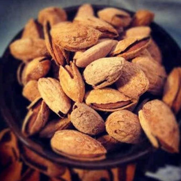 

Kacang Almond Panggang 250Gr Roasted Milk Kulit In Shell Cangkang