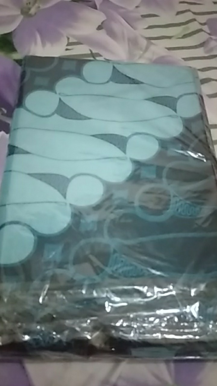 Kain Batik Solo Motif Parang Barong Warna Biru Langit