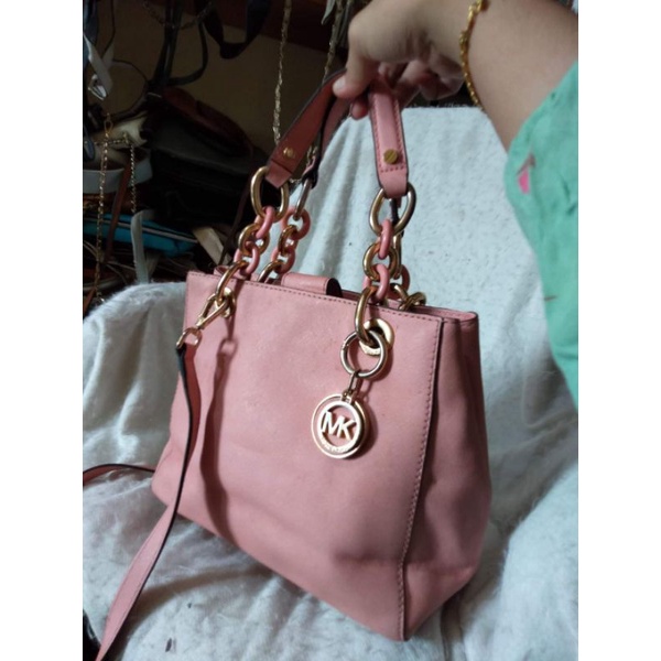 michael kors pink bag