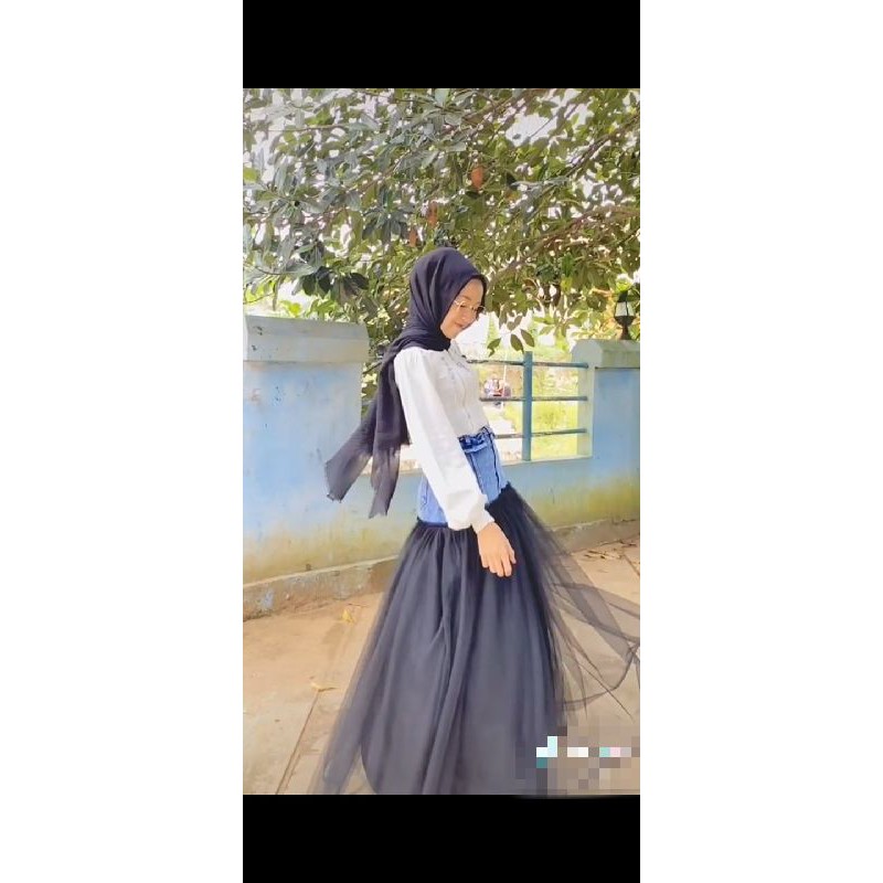 rok tutu jeans pendek