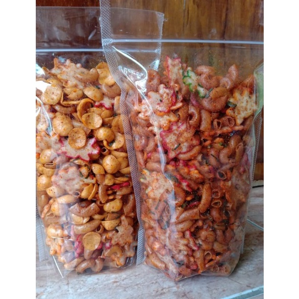 

makaroni pipa cikruh mix tersanjung bunga/kerupuk setan bunga termurah