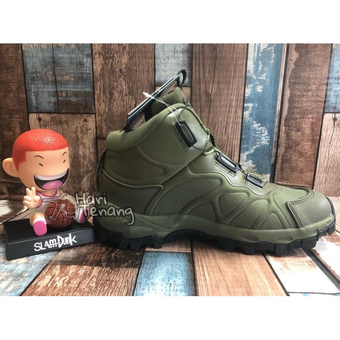 Sepatu esdy/tactical boots/ outdoor/goexplore pria hiking sepatu tahan