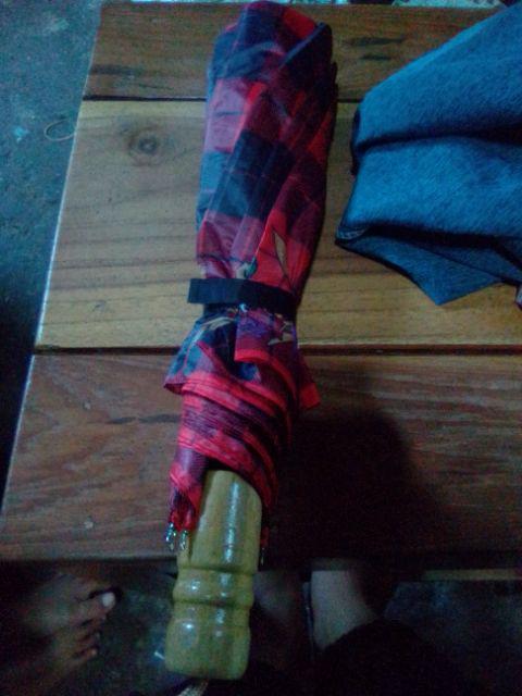 Display Umbrella Hotel Taman Grosir Payung Lipat 2 Motif Bunga Hadiah Sauvenir Pernikahan Murah