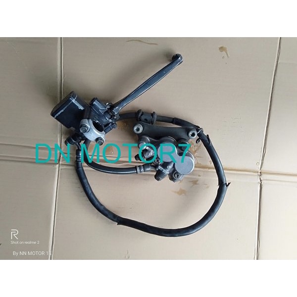 Master Kaliper Rem Depan CS1 Original Master Rem Kaliper Rem Depan Cakram Depan CS1 Ori Copotan