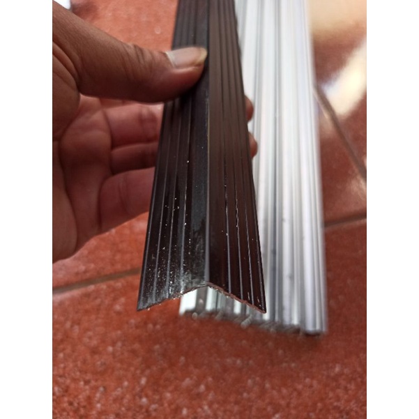 List Alumunium L - 70cm Hitam Flightcase / Hardcase Pro Hitam