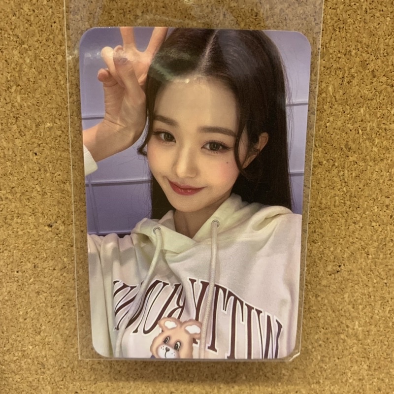 Kirsh Jang Wonyoung IVE Signed PhotoCard Original