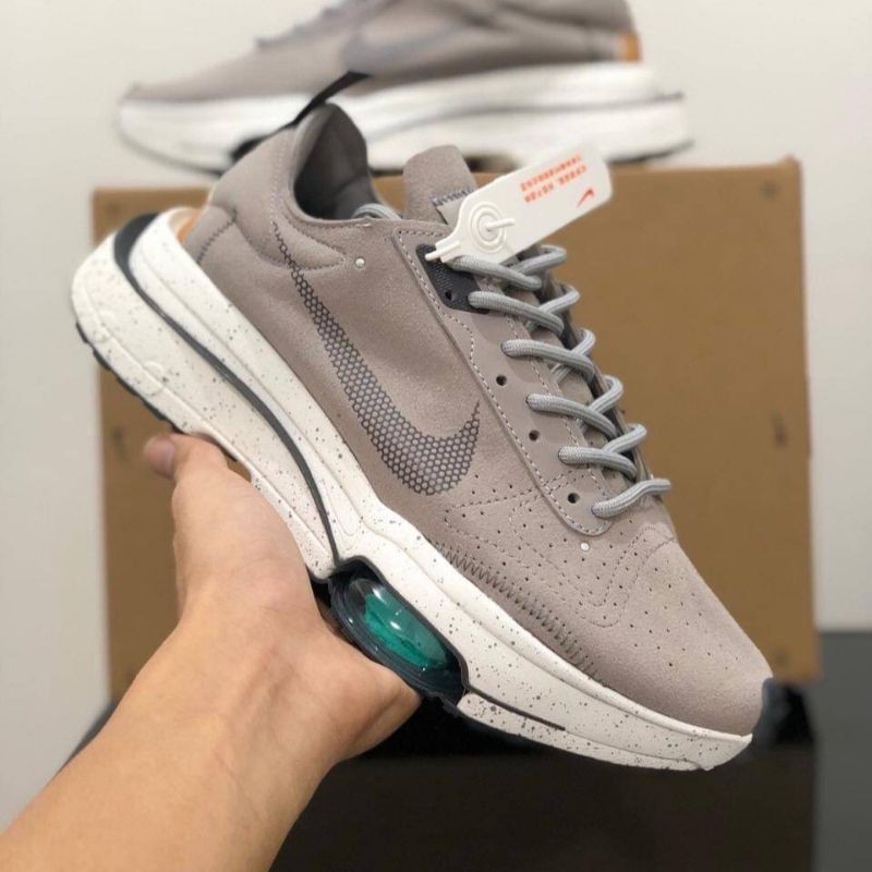 grey nike zoom type