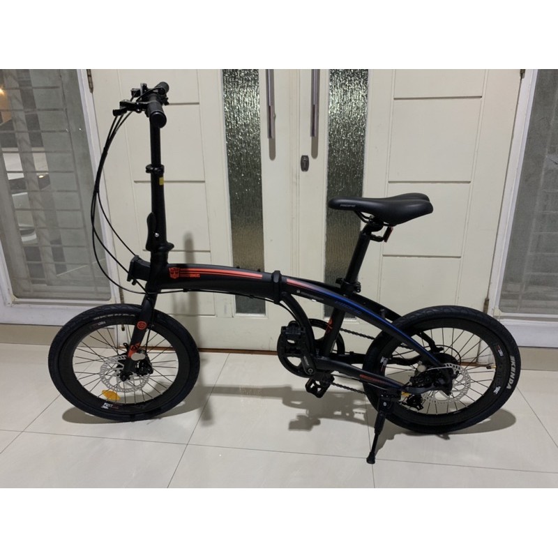 Noris 2.0 Transformer - Black / Blue Red 20 inch