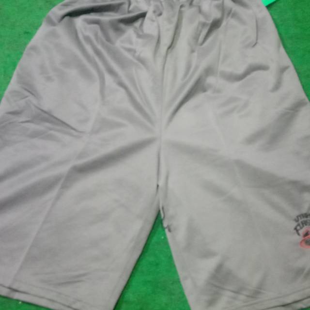 Celana pendek basket dewasa DIADORA