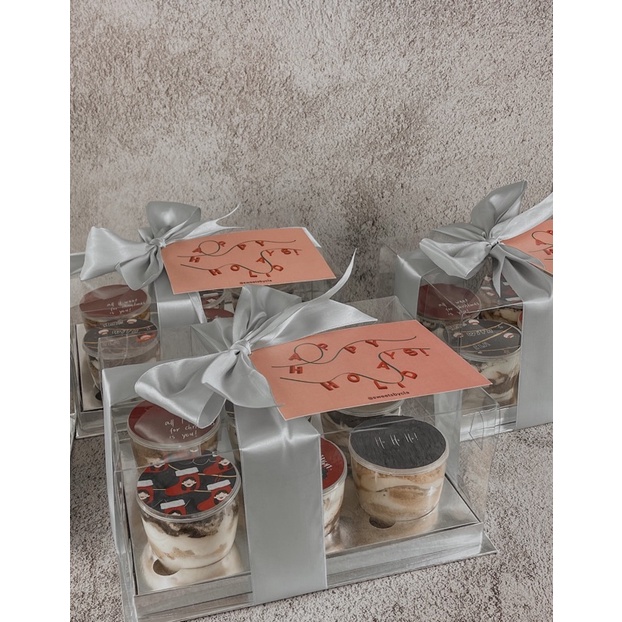 

SWEETS BY CLA — TIRAMISU BOX / DESSERT BOX / HAMPERS NATAL NATARU TAHUN BARU