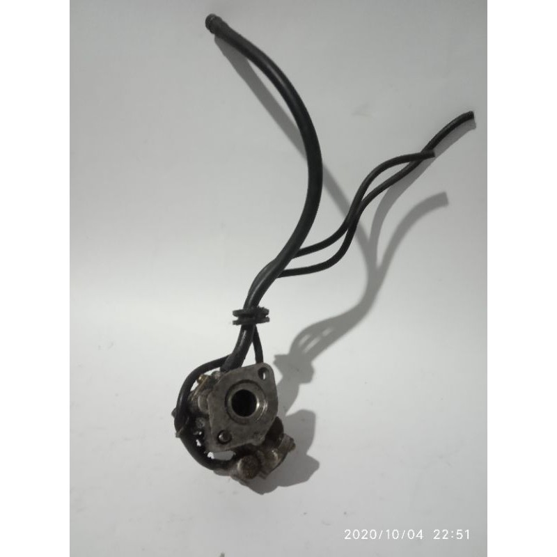 pompa oli rc 100 bravo