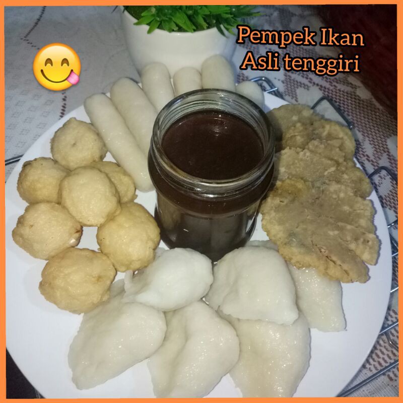 

Pempek Palembang Ikan Tenggiri Asli paket campur