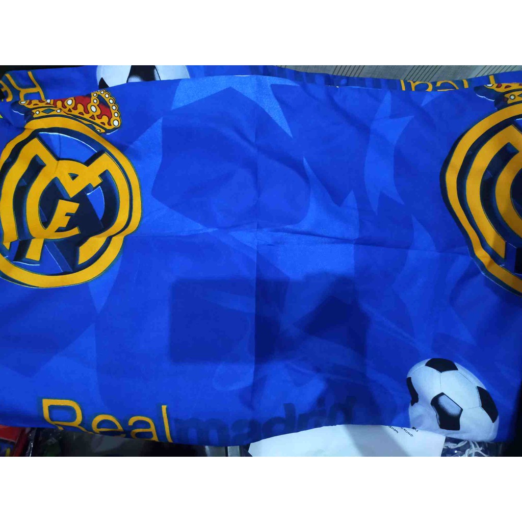 SPREI HOMEMADE MOTIF BOLA (TANPA SARUNG BANTAL DAN GULING)