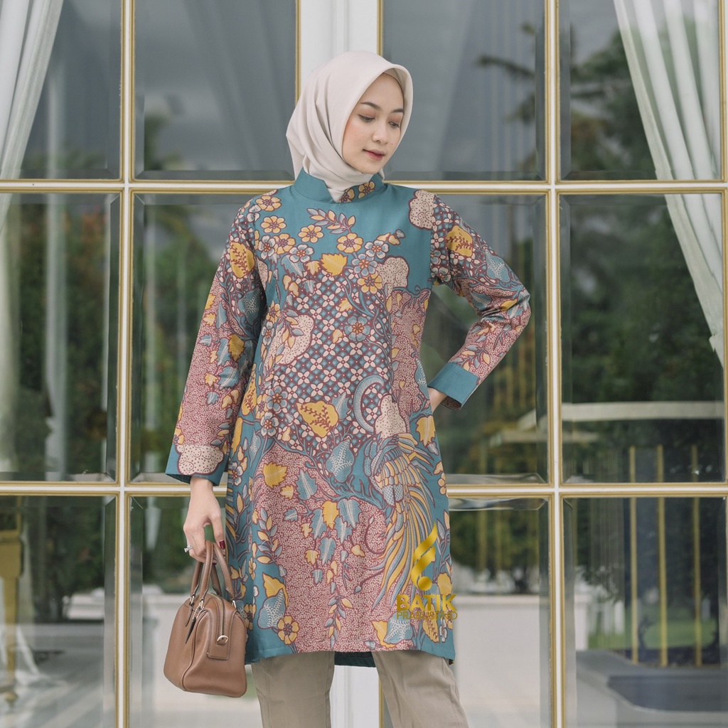 Batik Prabuseno Motif Merak Indah Tunik   Lengan Panjang Wanita Bahan Katun Printing Handmade Lapis 