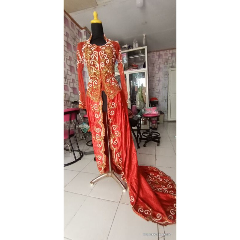 Kebaya Pengantin Berekor/Kebaya Manten Berekor/Kebaya Pengantin Merah Bata