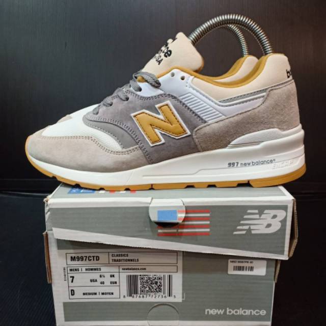 new balance 997 classic brown