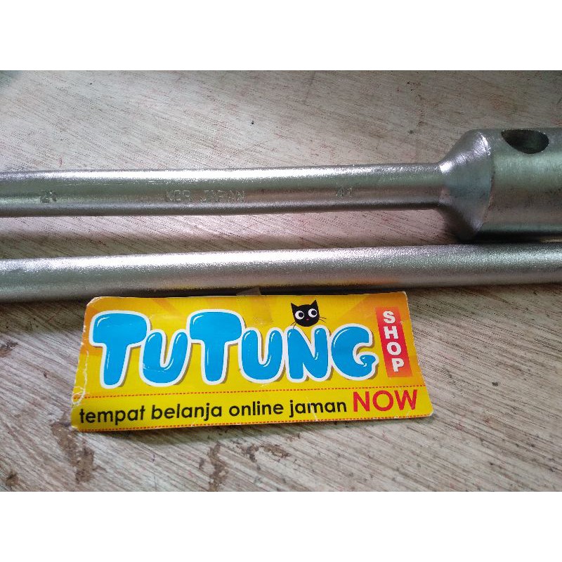 Kunci Roda Truk Colt Diesel Canter 125PS 21x41