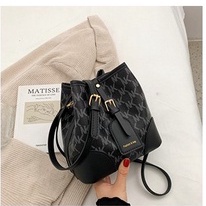 ( 2PC 1KG ) GTBI998878737 New Arrival  !!!  Tas Selempang  Tas Wanita Import  Premium Terbaru