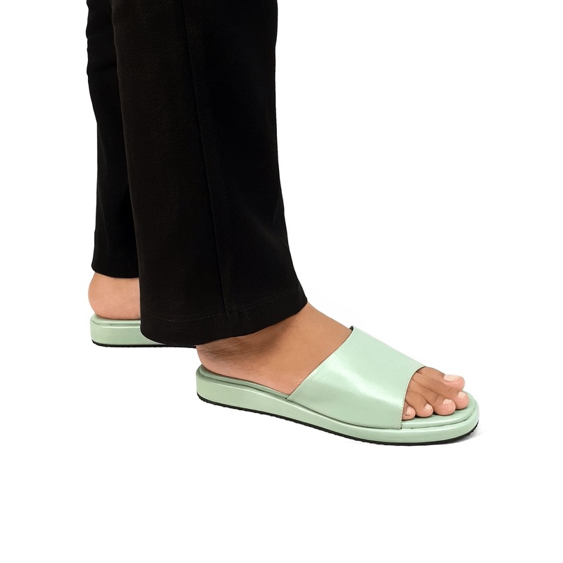 Sandal Wanita Puffy Slip Sandal Platform Velonesia - Mika