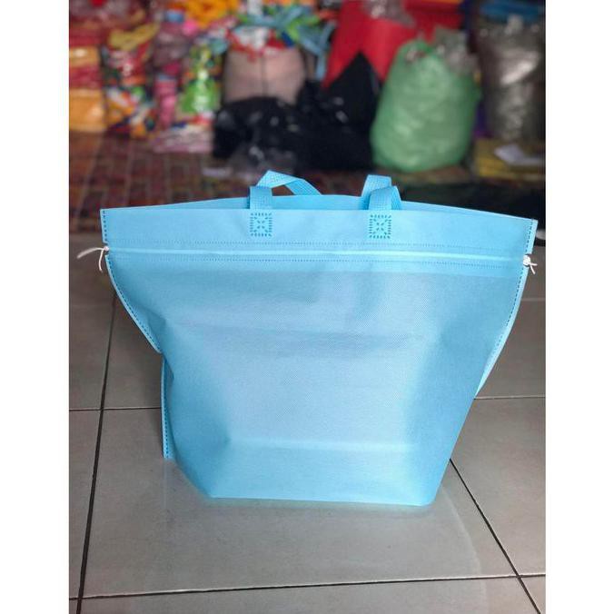 

Open Ds] Goodie Bag Syukuran Polos Kotak 22 X 22