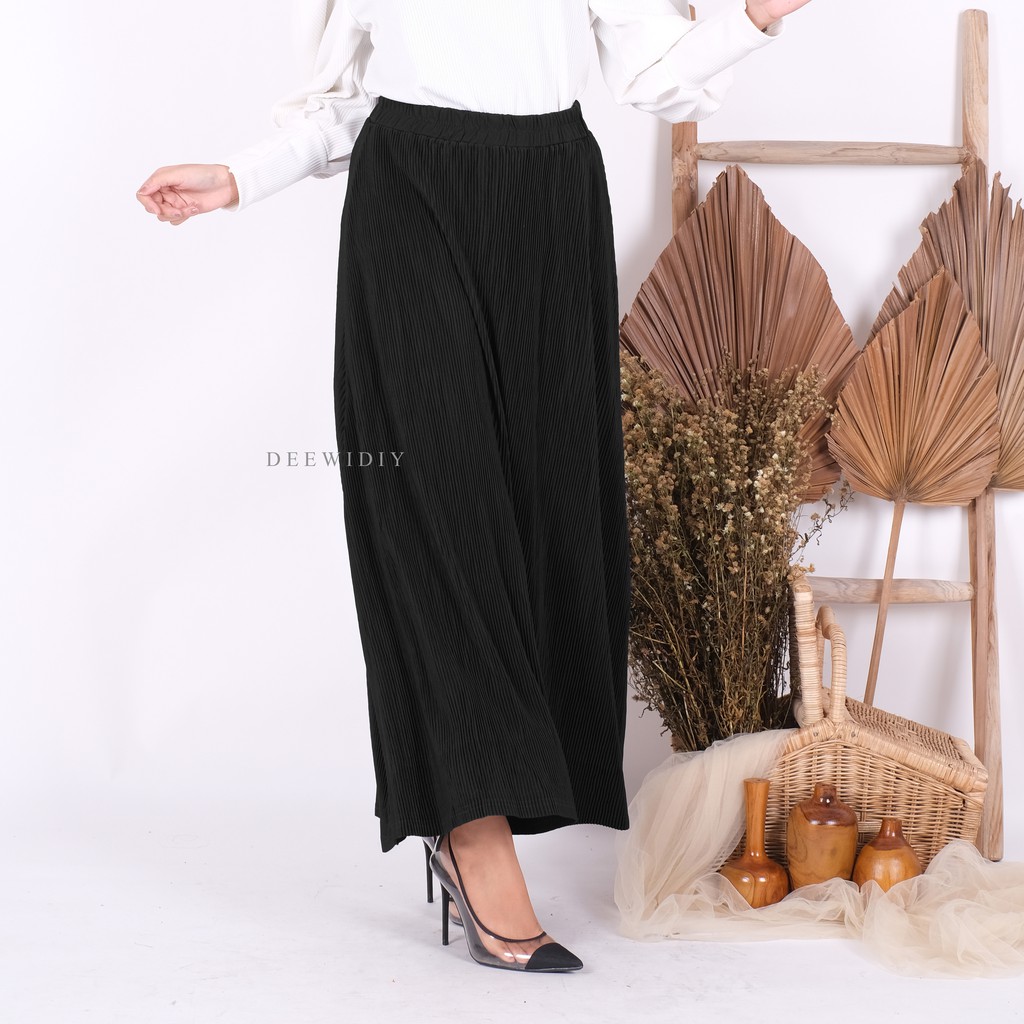 ROK KERJA WANITA / ROK A-LINE PLISKET LIDI / BISA UNTUK FORMAL CASUAL / NESA PLEATS SKIRT DEEWIDIY-BLACK