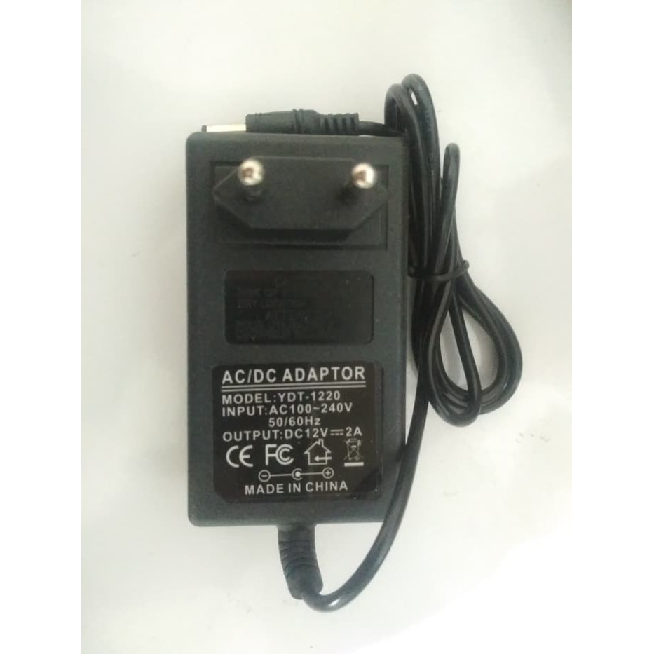 ADAPTOR 12V 2A