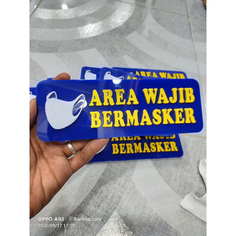 

Papan nama signboard area wajib bermasker timbul