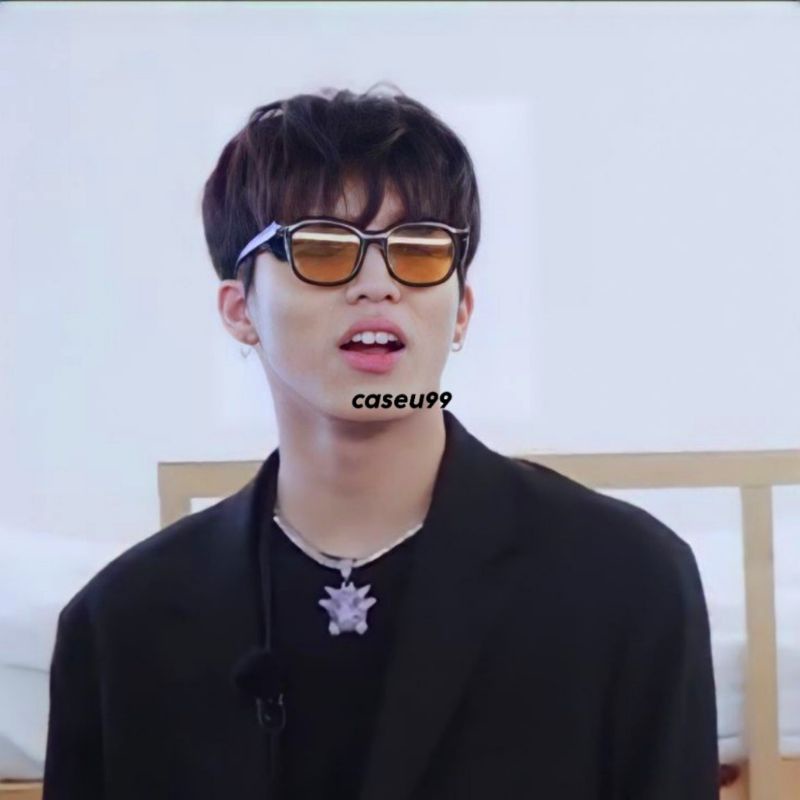 indie Sunglasses kacamata konser hitam viral jaman now Korea Hyusuk jihoon haruto Asahi jungwoo jaemin retro // kaca warna warni candy red merah kuning yellow tea Hitam orange transparan bening ganggang frame hitam