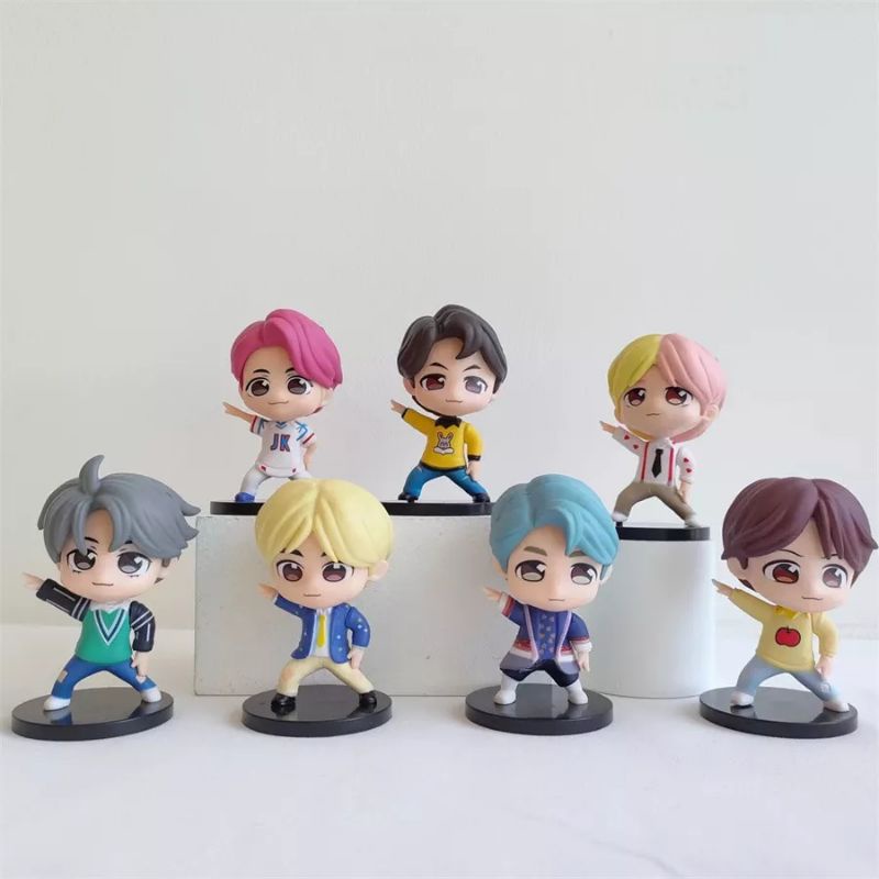 Action Figure BTS KPOP Idol Set 7 Miniatur Hiasan Topper Cake