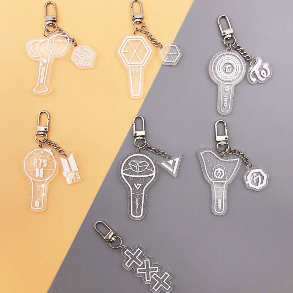 Timekey Gantungan Kunci Akrilik Glitter Desain KPOP BTS BLACKPINK GOT7 TWICE EXO SEVENTEEN H5P2