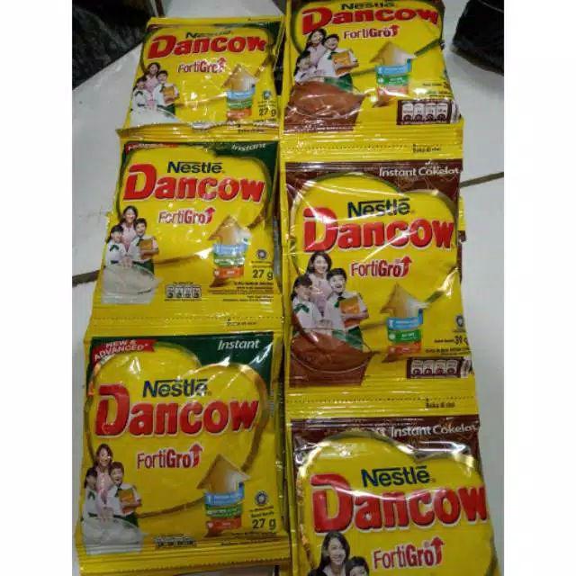 Alas Piring Bulat Isi 150 & 250 Lembar / Kertas Nasi Bulat Bunga  / Alas Piring Anyam