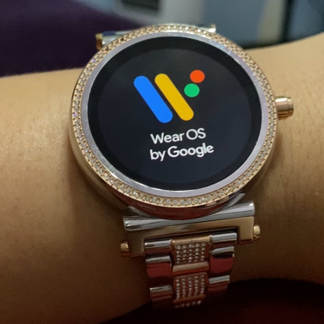 Michael kors MKT5030 smartwatch MK preloved second