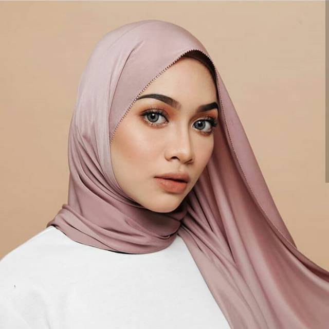 Satin Eyelash Shawl | Shopee Indonesia
