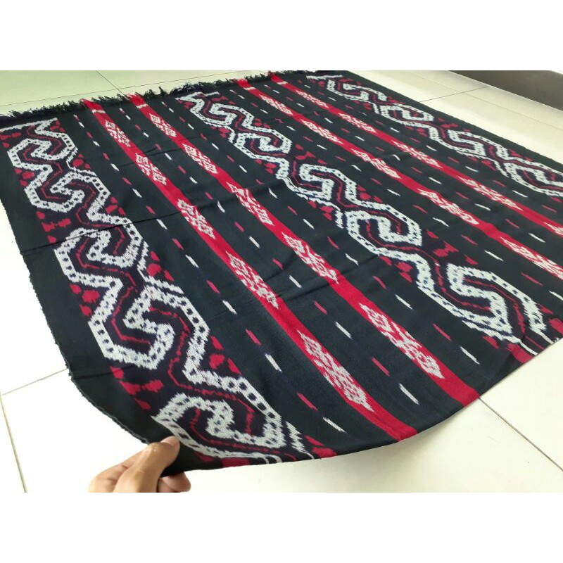 kain tenun jepara motif toraja hitam