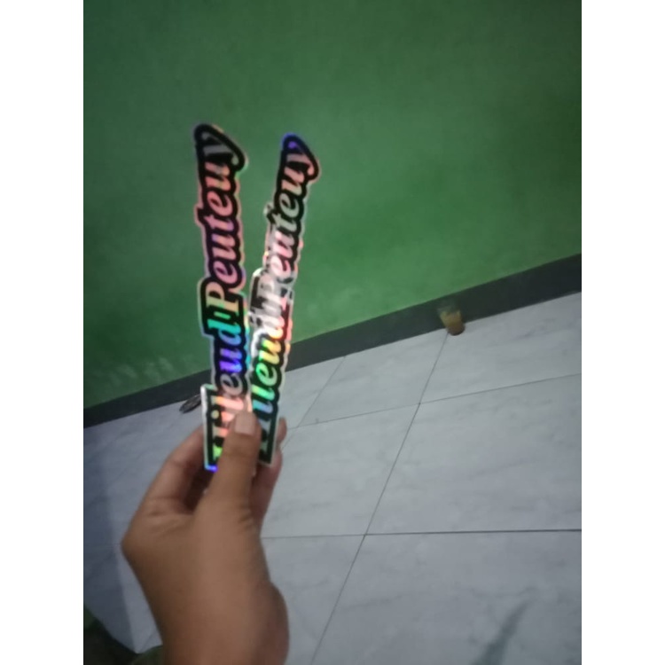 

Stiker Custom Hologram Pake nama kamu sendiri 3x13 cm paling murah