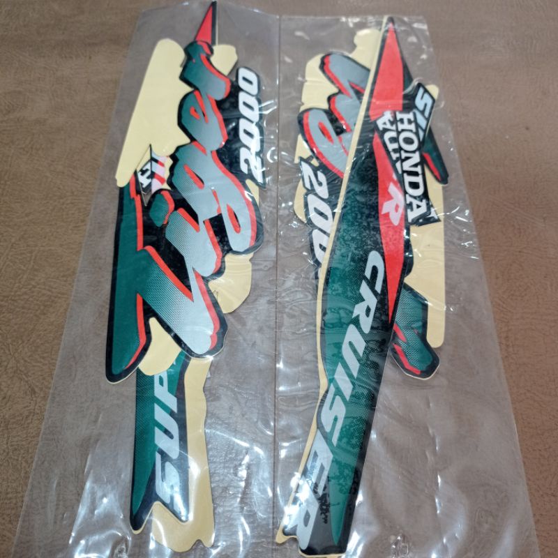 Lis Striping Tiger 2000 Hitam Hijau