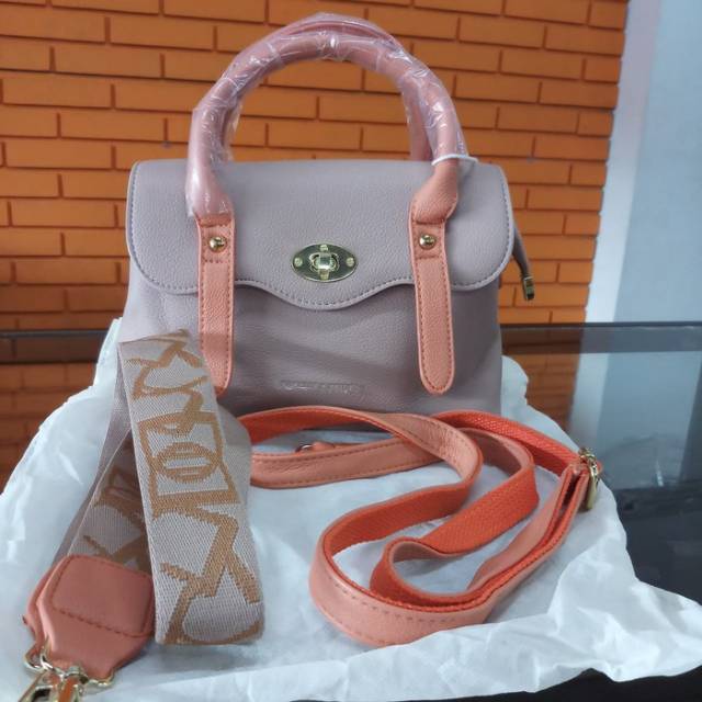 Tas fashion. Tas pesta. Tas sandang. Tas kantor cewek. Kz004336